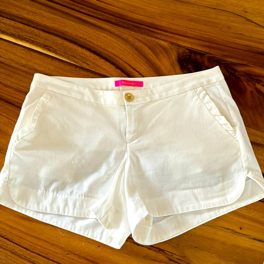 Lilly Pulitzer white shorts 6